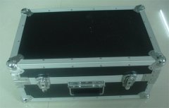 航空箱    型號(hào)：JC-08