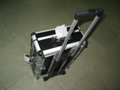拉桿箱    型號：JC-03